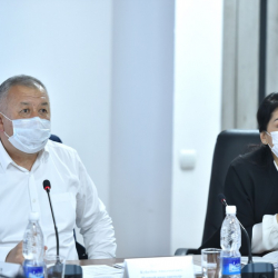 Нарын облусунун жетекчилигине сөгүш жарыяланып, айрым кызматкерлерди жумуштан алуу сунушу берилди