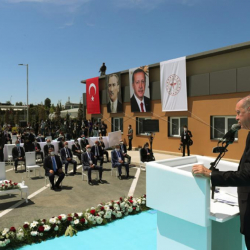 Эрдоган Стамбулдагы ооруканалардын ачылыштарына катышты