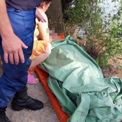 Жаш жигит көлмөдөгү адамдардын көз алдында жан берди