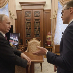 ВИДЕО - Путин өзүнүн жашыруун бөлмөсүн алгачкы ирет көрсөттү