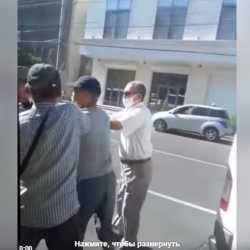 ВИДЕО - Бишкекте мушташкан коомдук транспорттун айдоочуларына кылмыш иши козголду