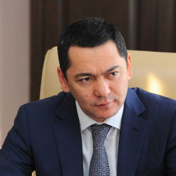 Бабанов коёндой жалтаңдап жүрүүдөн намыстанып, баш көтөрүүгө белсендиби?