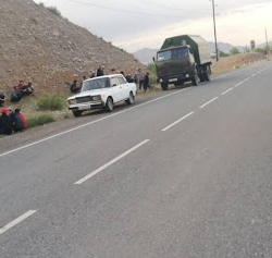 Тажикстан жарандарга автоунаа менен өлкөдөн чыгууга уруксат берди