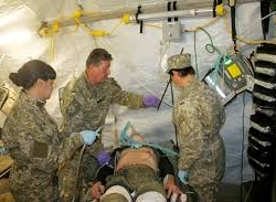 АКШда COVID-19га каршы күрөшкө аскердик дарыгерлер тартылууда