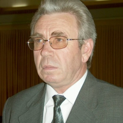 Экс-премьер-министр Николай Танаев каза болду