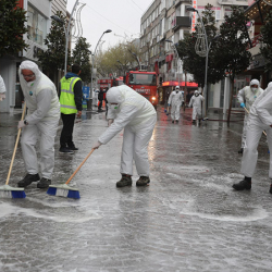 Түркияда COVID-19 илдетин жуктуруп алгандардын саны азайып бара жатканы айтылды