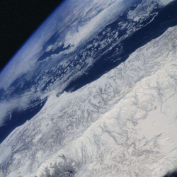 АКШ Россия спутникке каршы курал сынаганын билдирди