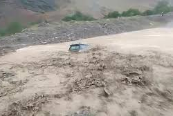 Кадамжайда сел алты көпүрөнү жууп кетти