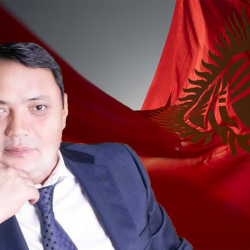 Райымбек Матраимов кыргызстандыктарды Курман айт майрамы менен куттуктады