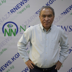 Кыргызстан и Америка... «Соке» - это есть президент Сооронбай Жээнбеков. Он защитил страну от Атамбаева...