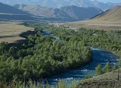 Баткендеги Исфайрам дарыясы боюнча бийлик жооп берди