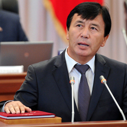 Элчи Ибрагим Жунусов “Мекеним Кыргызстан” партиясы менен шайлоого аттанат