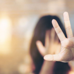 Ошто 30 жаштагы киши 6 жашар кызды уурдап кетип, унаасында зордуктаган