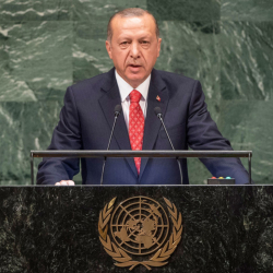 Режеп Тайип Эрдоган тарыхтагы эң көлөмдүү жаратылыш газы Кара деңизден табылганын жар салды