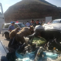 Видео - В страшной аварии в Джалал-Абаде погибли 8 человек