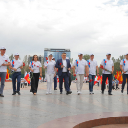 Марат Аманкулов: Вместе мы добьемся для народа Кыргызстана развития и процветания!