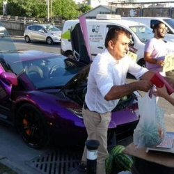 Стамбулда унаасына дарбыз коюп саткан киши 165 доллар айыпка жыгылды