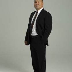 Улан Сырдыбаев, “Мекеним Кыргызстан” саясый партиясынан депутаттыкка талапкер: “Кантип Кыргызстаныма жардам кылам, кантип элимдин түйшүгүн жеңилдетем деген маселе түйшөлттү”