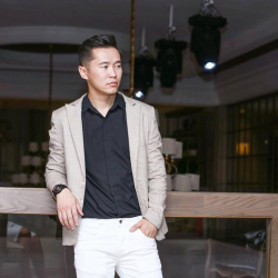 Ырчы Жаныбек Жеңишбеков: 