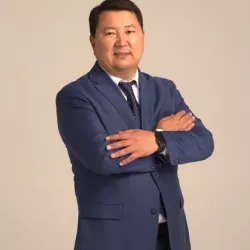 Эрлист Акунбеков: Элеттеги элдин турмушун жакшыртабыз