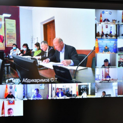 Өкмөт башчы санитардык талаптарды аткарбаган саясий партияларды сындады