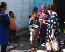 Атын атагысы келбеген жарандар мектеп окуучулары үчүн 92 телефон жана 12 телевизор сатып алышкан