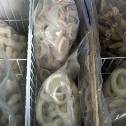 Кытайда Россиядан жөнөтүлгөн деңиз азыктарынын таңгагынан коронавирус табылды