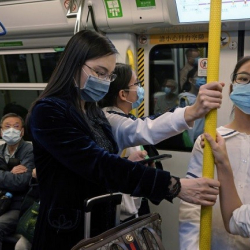Власти КР хотят ввести наказание за не ношение масок в общественных местах