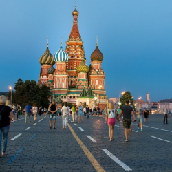 Россияда мигранттарга берилген жеңилдиктердин мөөнөтү 15-декабрга чейин узартылды