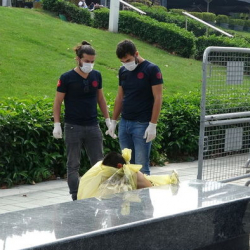 Видео - Түркияда жылаңач аял элди чочутту