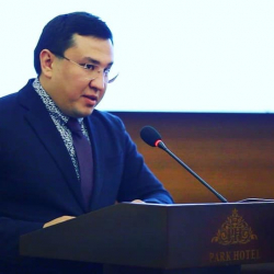 Канатбек Азиз, депутаттыкка талапкер: “Cоцтармактарда “Мекеним Кыргызстан” партиясы парламенттик шайлоодон четтетилди” деген маалымат калп”