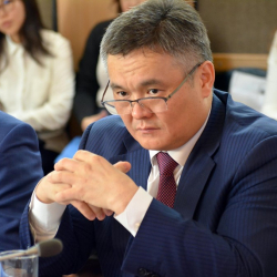 БШК “Биримдик” партиясынын лидери Марат Аманкуловду шайлоодон четтетүүдөн баш тартты