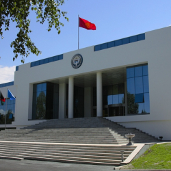 Сүрөт - Мамлекеттик резиденциянын аймагындагы бүгүнкү абал