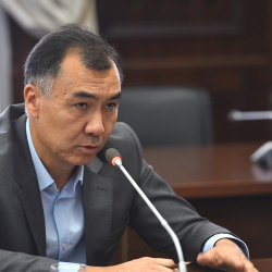 Равшан Жээнбеков: “Бүгүн күбө катары суракка УКМКга барам