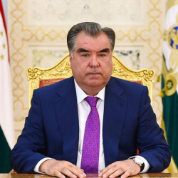 Тажикстанда Эмомали  Рахмон президенттик шайлоонун жеңүүчүсү болду