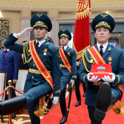 Эми президенттин милдетин ким аткарат жана кийинки шайлоо качан болот?