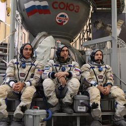 3 астронавт эл аралык космос станциясынан Жерге кайтты