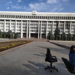 Марлен Маматалиев, депутат: 