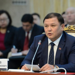 Экс-спикер Дастан Жумабековго кылмыш иши козголду