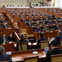 Бүгүн ЖК депутаттарынын мыйзамда белгиленген мөөнөтү аяктайт