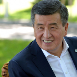 Феликс Кулов: Жээнбеков 