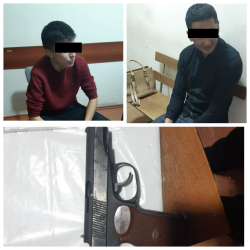 СҮРӨТ - Жаш кызды зордуктоого аракет кылгандары аз келгенсип, жанынан тапанча да табылган жигиттер кармалды