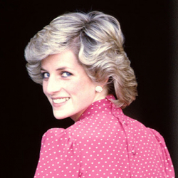 Принцесса Диананын падышалык үй бүлө тууралуу чуулгандуу интервьюсу боюнча тергөө иштери башталды