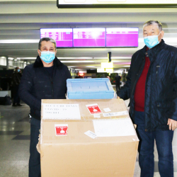 Новиковго убадаланган 50 миң ПЧР-тест Кыргызстанга жөнөтүлдү