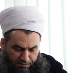 Тажикстандын Дин кызматчысы кармалды