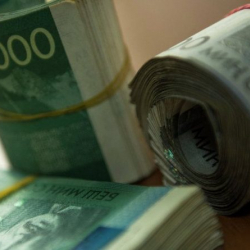 СҮРӨТ - Микрокредиттик уюмдар 9 ай ичинде жарандарга 23,4 млрд сом насыя берген