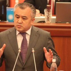 Текебаев заявил, что проект Конституции — 