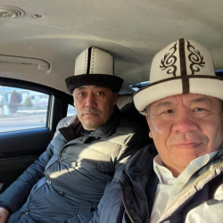 Шыкмаматов: «Садыр Жапаров юристтердин тузагына түшүп калды, юристтер аны баары жайында деп ишендиришкен»