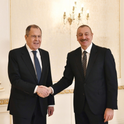 Президент Ильхам Алиев принял министра иностранных дел России Сергея Лаврова
