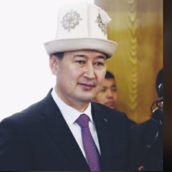 Ысык-Көл облусунун губернатору жол кырсыгына кабылды